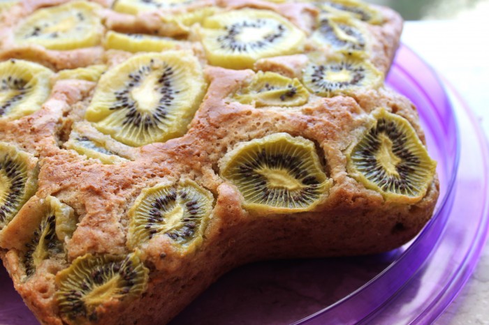 torta vegan al kiwi profumata di limone