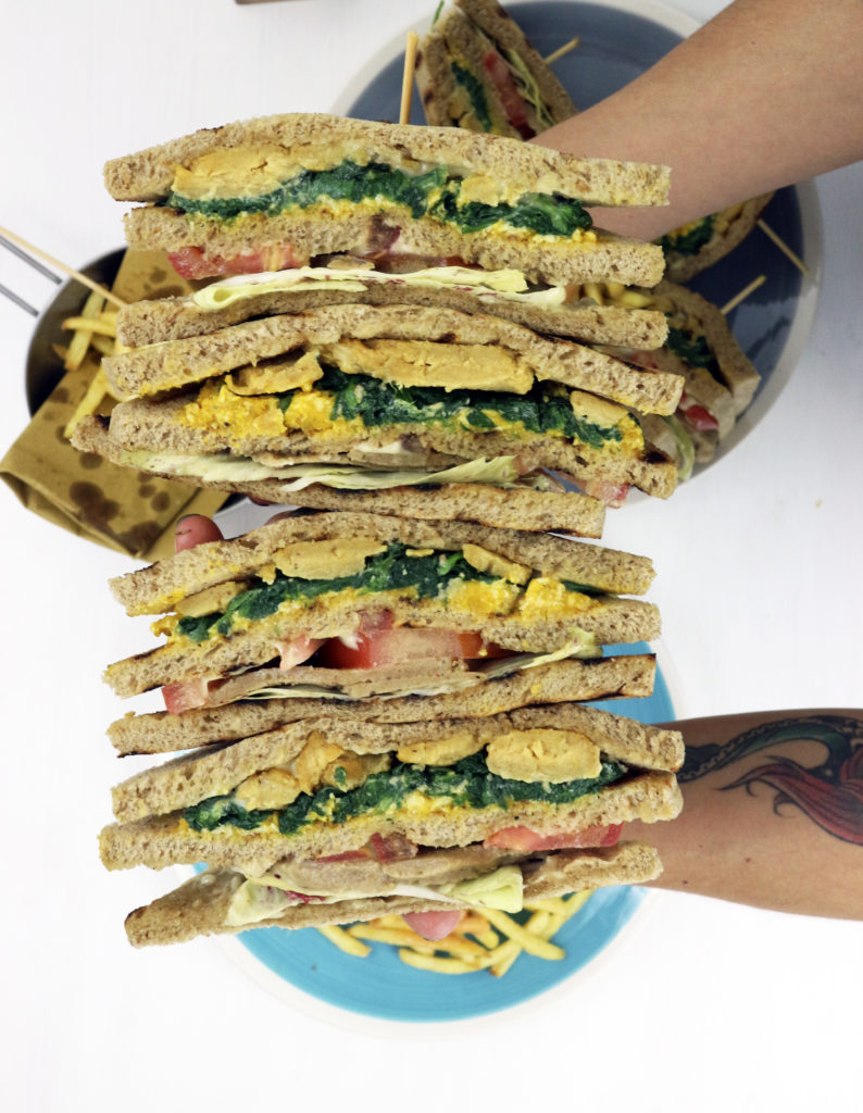 club sandwich vegan ricetta