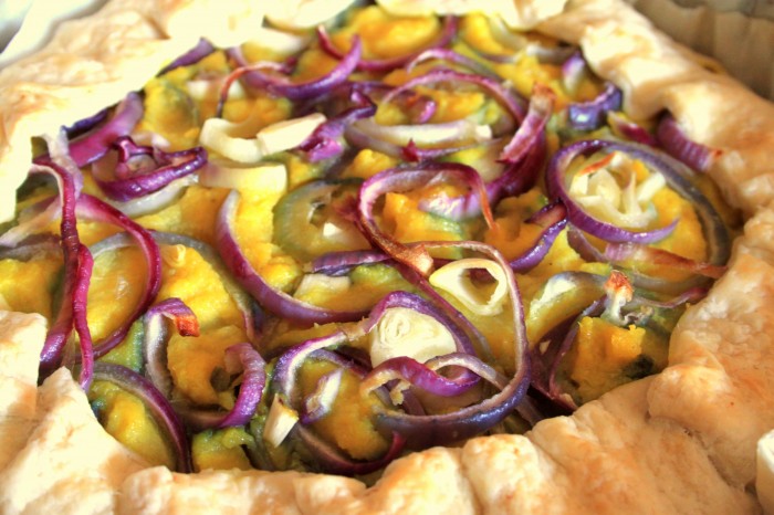 TORTA SALATA VEGANA GIALLO VIOLA