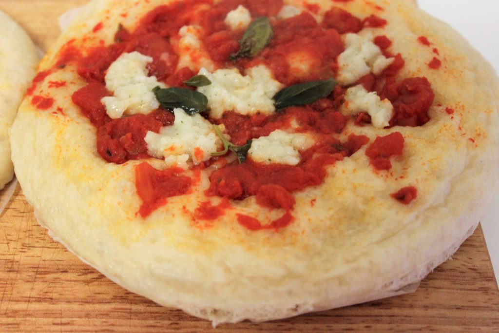 ricetta mozzarella vegana per la pizza