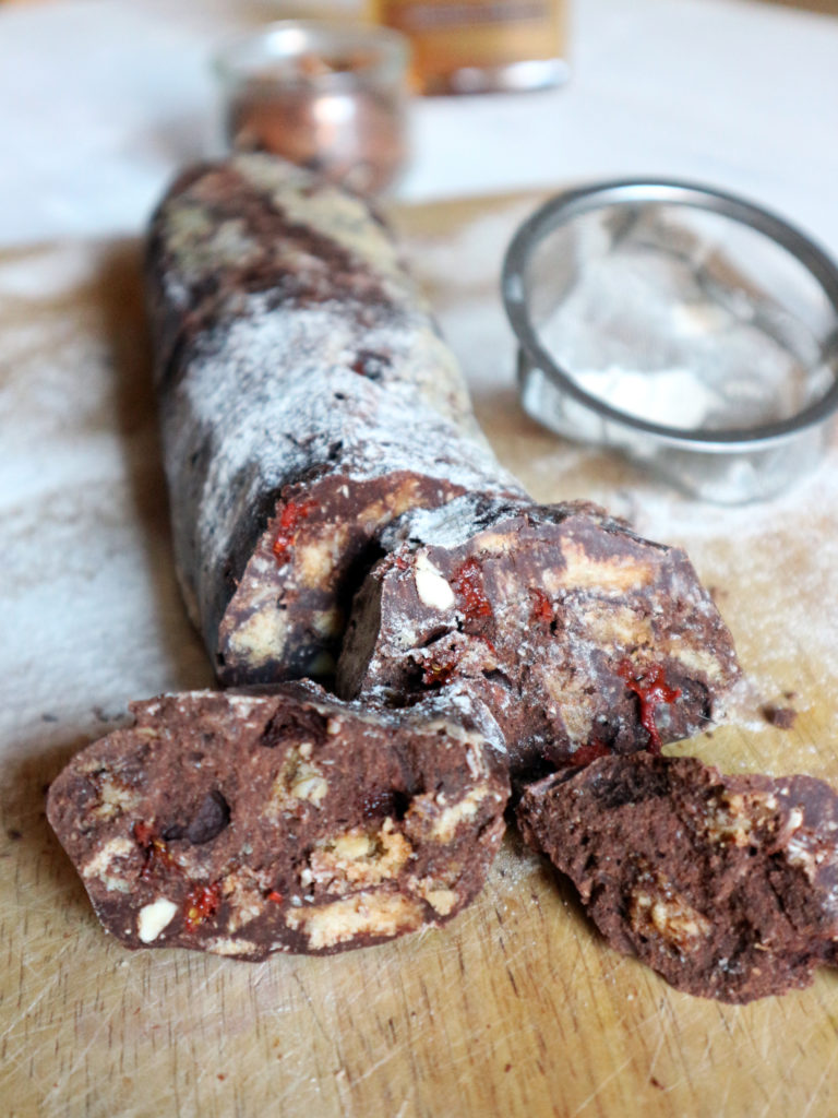 salame di cioccolato vegan con cacao ricetta