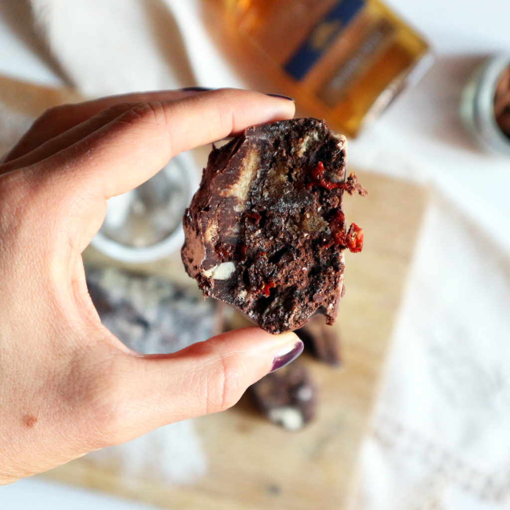 salame di cioccolato vegan con cacao ricetta