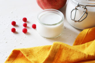 yogurt vegan al cocco fatto in casa
