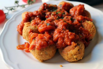 polpette di seitan senza uovo al sugo