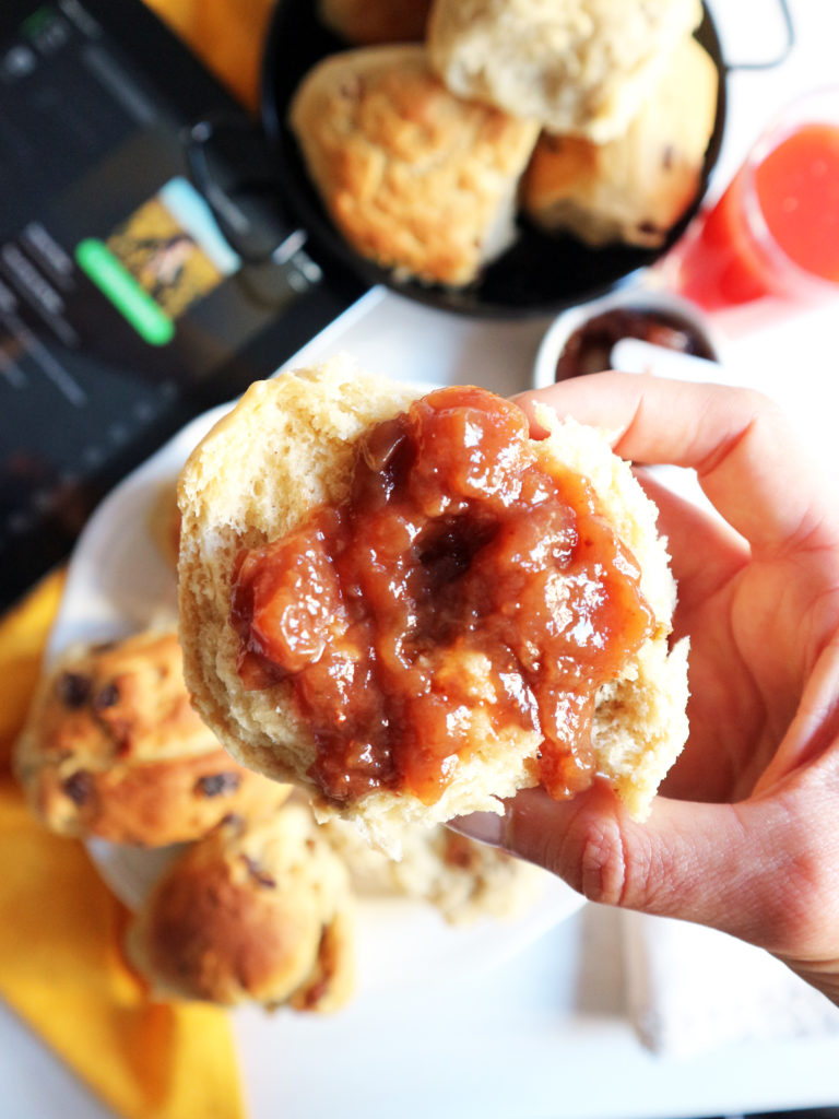 pane dolce vegan all'uvetta