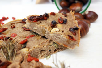 castagnaccio vegano ricetta