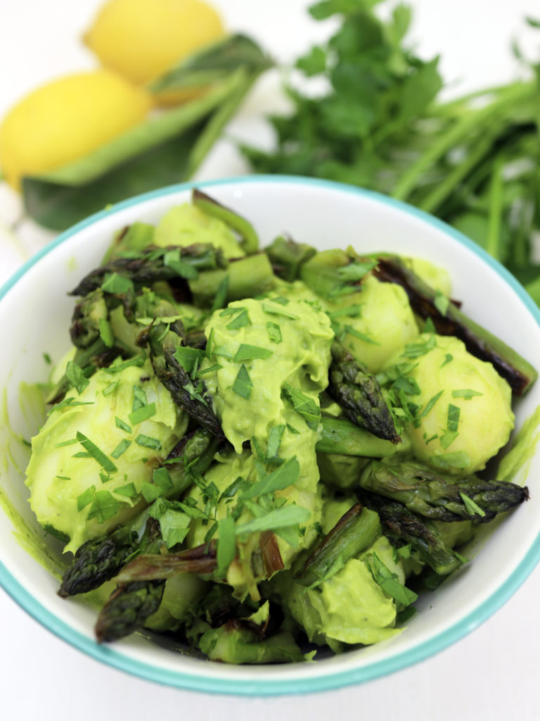 insalata di asparagi e avocado