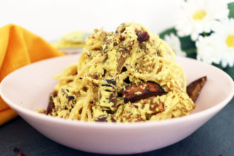carbonara vegana senza panna con anacardi